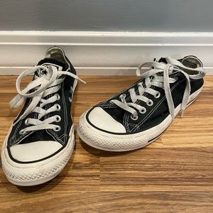 Converse, Size: Women’s 7, Black